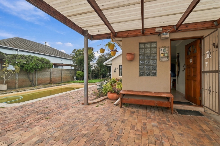 3 Bedroom Property for Sale in Plumstead Western Cape